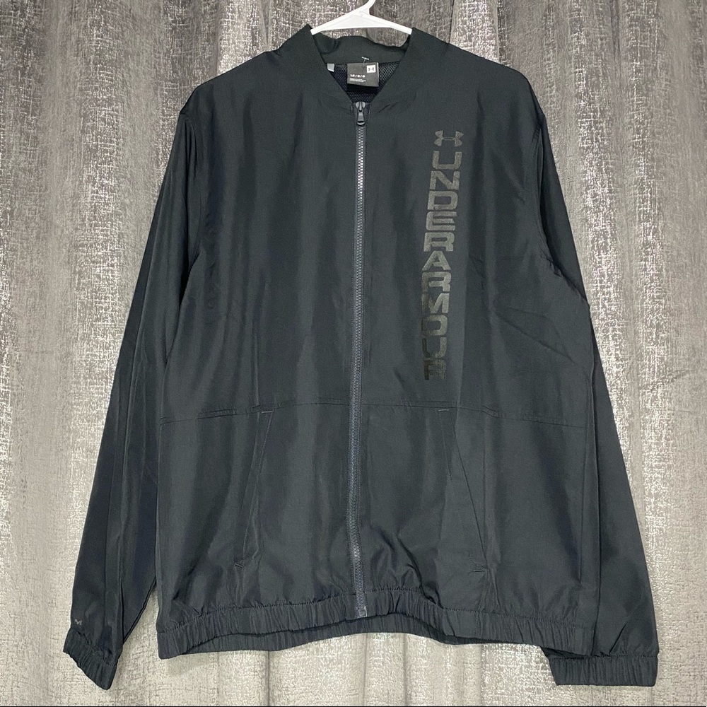 Under Armour Mens Essential Bomber Black Jacket Warm Up Track Top 1345610 001
